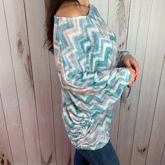 The Emerson Top- teal chevron top - Picture 6 of 9